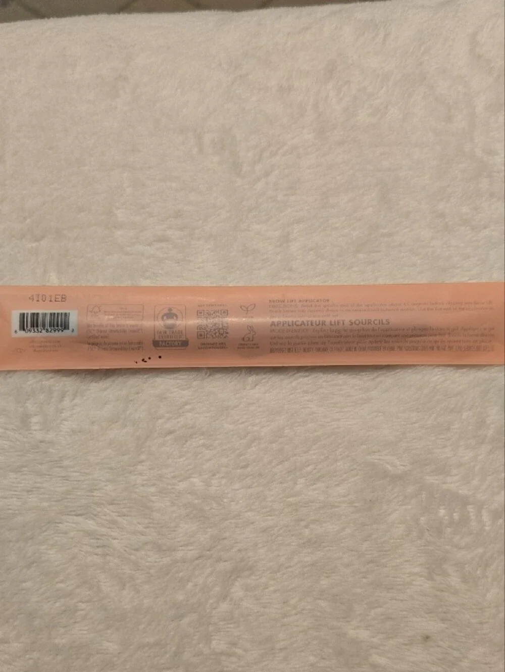 ELF Dual-Ended Brow Applicator Brush in Black